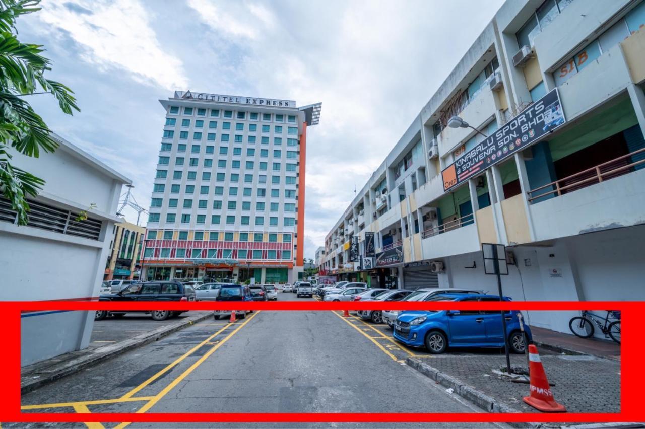 A Residence @ Between Hilton & Cititel Hotel Kota Kinabalu Kültér fotó